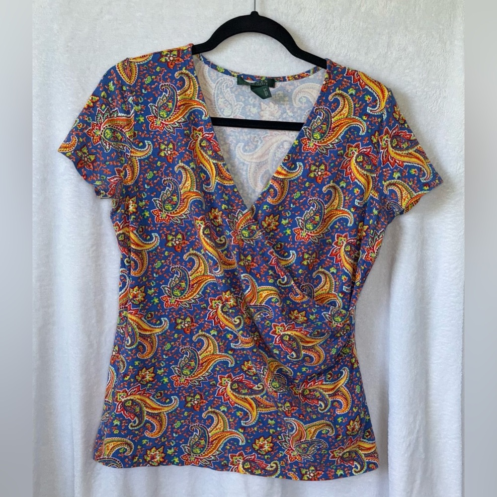 VTG Lauren Ralph Lauren size large periwinkle colorful paisley shirt
